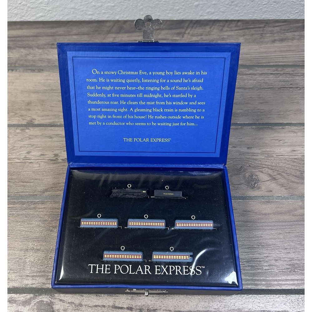 2005 Hallmark Ornament The Polar Express Train Miniature Set of 7 Die Cast Metal